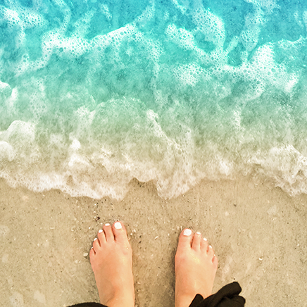 feet-in-sand