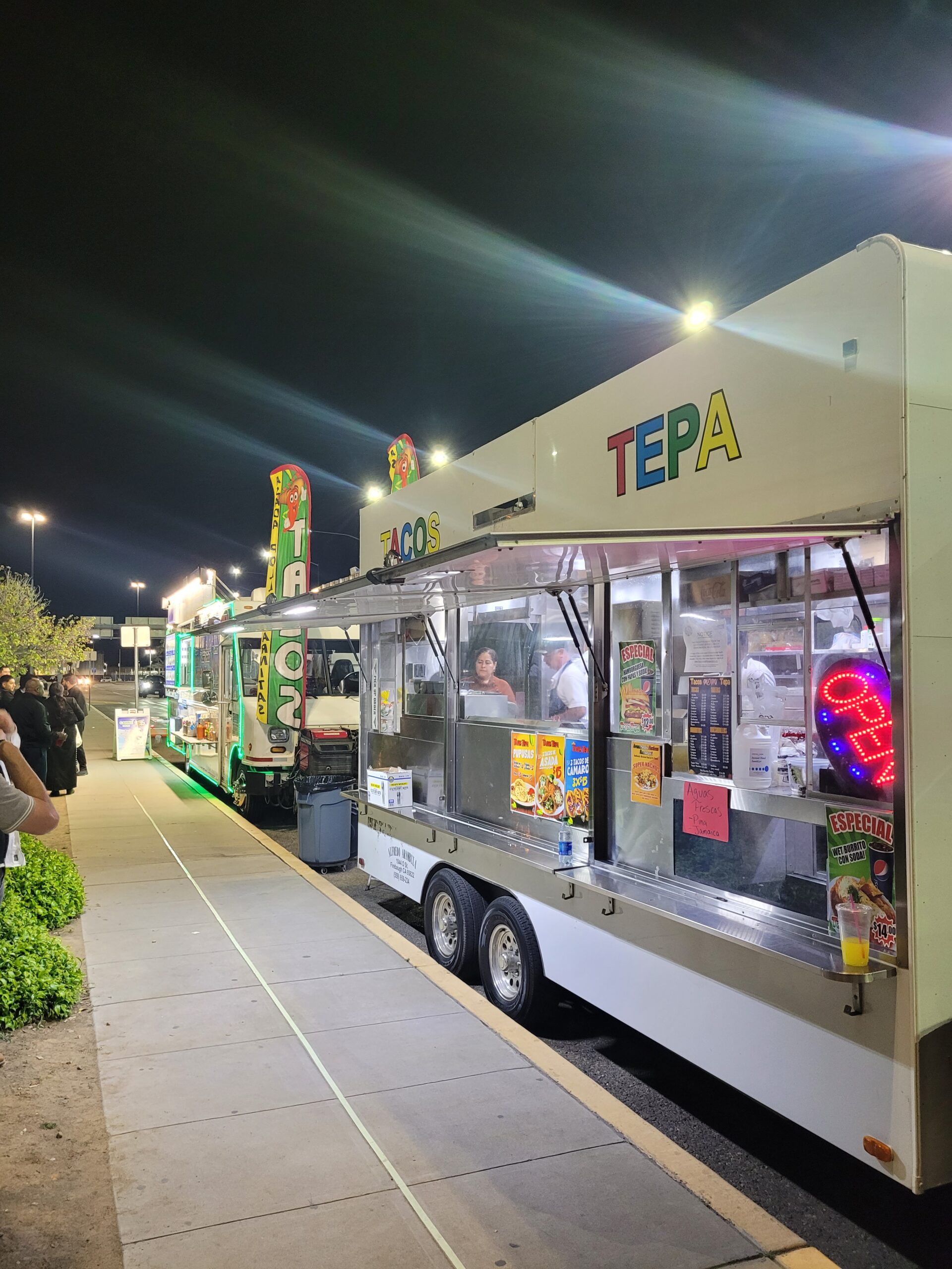 Airport Announces New Food Truck Program With a Local Twist
