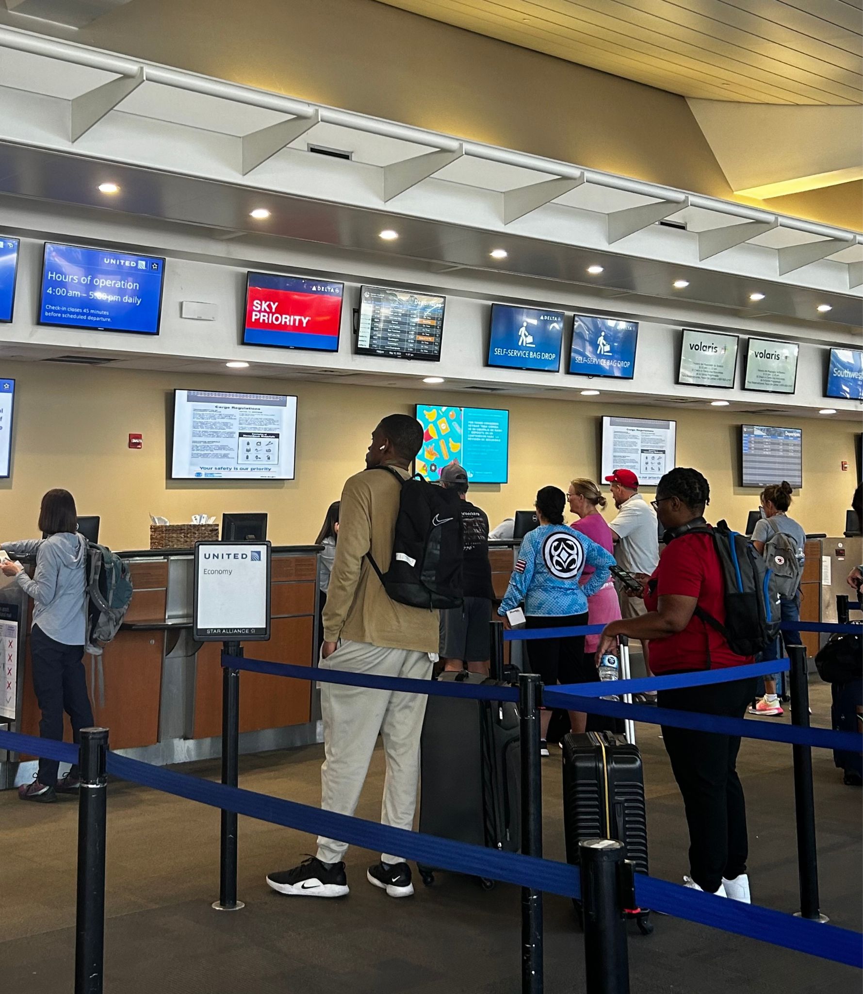 Airport Offers Travel Tips For a Busy Memorial Day Weekend and Summer Season – Fresno Yosemite International Airport | FAT | Fresno, CA