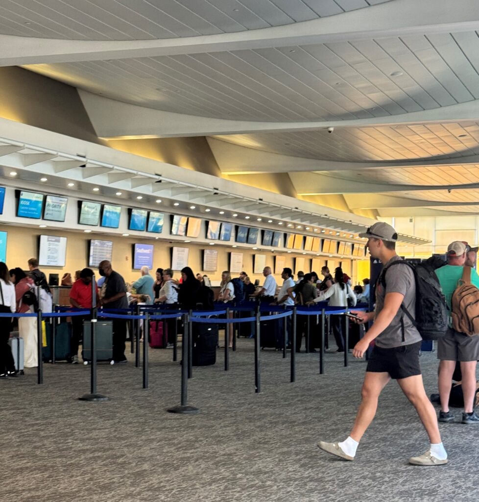 Airport Offers Tips for the Busy Independence Day Travel Period